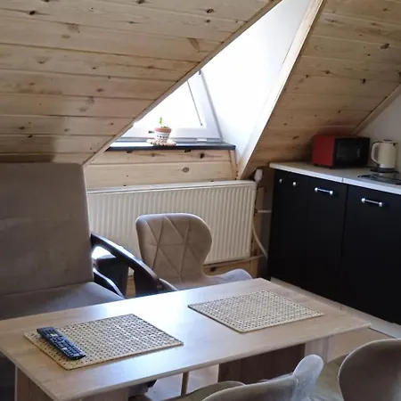 Kamex Dom 12-osobowy Quarto em Acomodações Particulares *