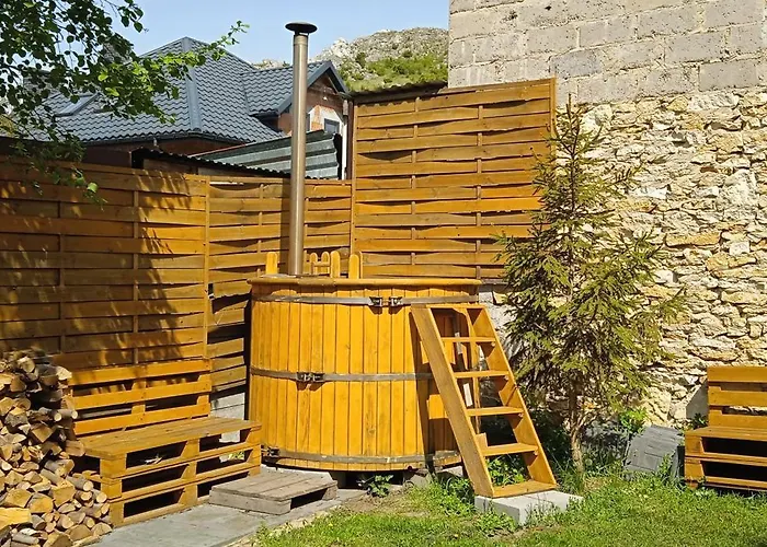 Kamex Dom 12-osobowy בית אירוח אולשטין